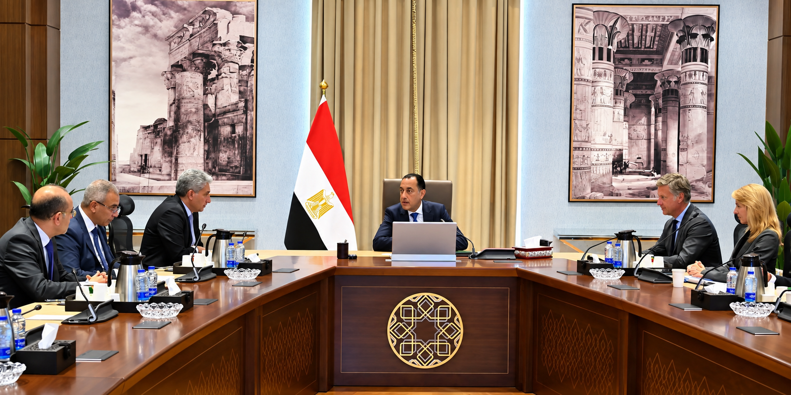 رئيس الوزراء يبحث مع «أكور» خطة التوسع في الاستثمارات الفندقية بمصر وإضافة 25 ألف غرفة