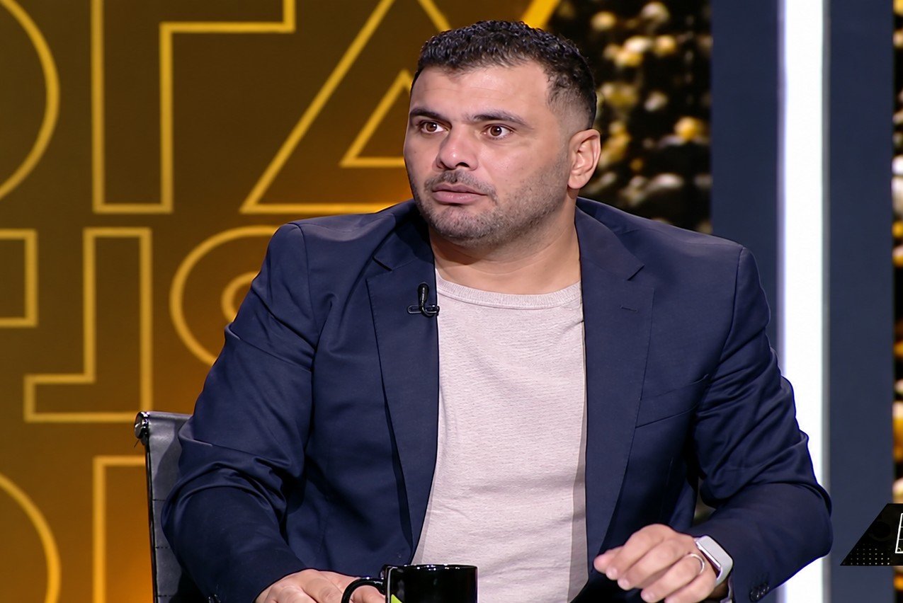 انتقادات عماد متعب للأهلي.. المهاجم السابق يفتح النار على الأداء ويحذر قبل مواجهة بيراميدز