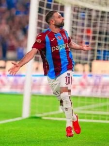 محمد صلاح مع طرابزون سبور في خطر.. هل يتكرر سيناريو جنوب السودان بسبب النجيل الصناعي؟ 2 محمد صلاح مع طرابزون سبور في خطر.. هل يتكرر سيناريو جنوب السودان بسبب النجيل الصناعي؟