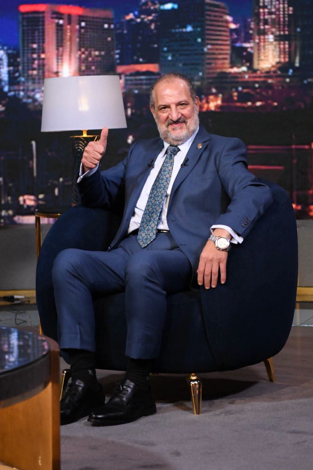 رامي رضوان يحتفل بالحلقة رقم 100 من «من ماسبيرو» ويكشف كواليس استضافة خالد الصاوي