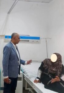 وكيل وزارة الصحة بالإسكندرية يتفقد مصابي حالات التسمم بمستشفى الجمهورية ويتابع حالتهم الصحية
