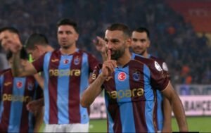 رسميًا.. محمد صلاح يفوز بجائزة لاعب شهر سبتمبر في الدوري التركي بعد تألقه مع طرابزون سبور