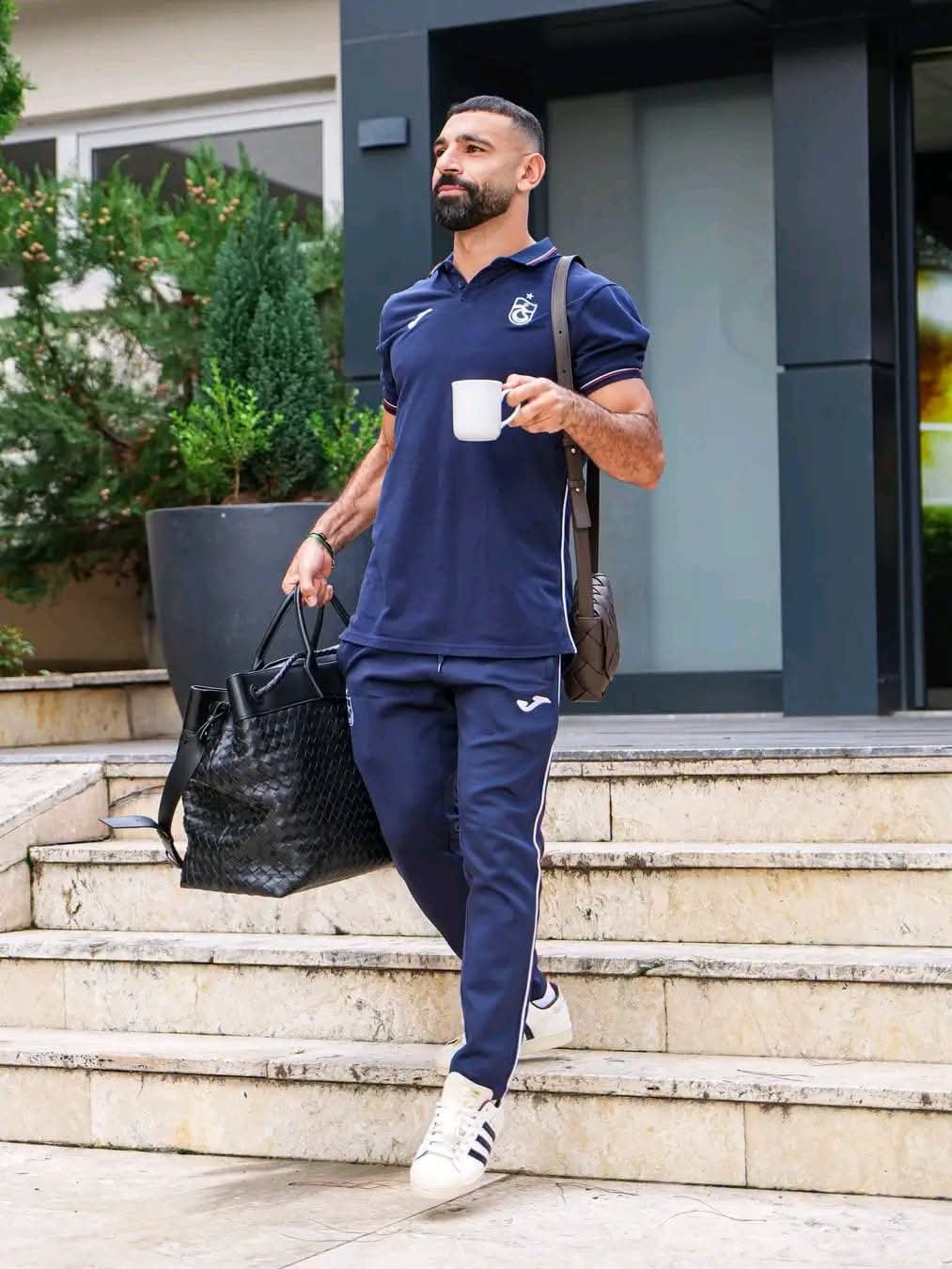 محمد صلاح يستعد مع طرابزون سبور لمواجهة سامسون سبور في الدوري التركي