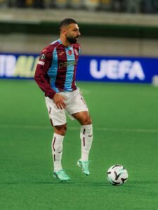 محمد صلاح يحقق إنجازًا أوروبيًا تاريخيًا.. أرقام استثنائية ومساهمات تهديفية لافتة