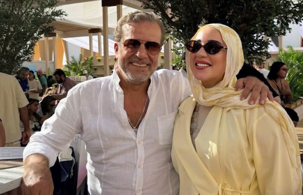 أسما شريف منير ووالدها في مهرجان الجونة السينمائي.. «أول يوم عدى حلو أوي الحمد لله»