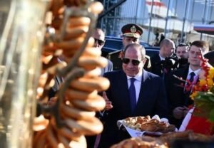 وصول الرئيس السيسي إلى روسيا.. من القاهرة إلى قلب موسكو في زيارة تحظى باهتمام دولي واسع