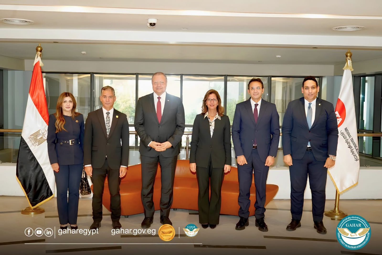 الاعتماد والرقابة الصحية والأكاديمية الوطنية للتدريب تبحثان تطوير كوادر وقيادات GAHAR