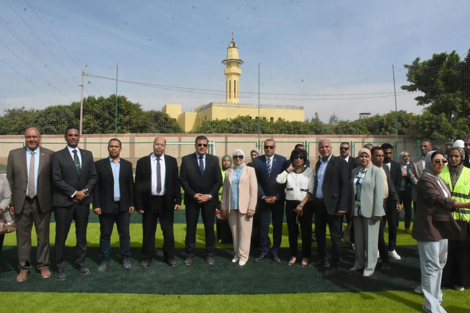 تطوير مركز شباب قرية فلسطين بالعامرية ثان.. مشروع جديد بالإسكندرية يستهدف 40 ألف مواطن ويدعم تمكين المرأة وذوي الهمم 3 تطوير مركز شباب قرية فلسطين بالعامرية ثان.. مشروع جديد بالإسكندرية يستهدف 40 ألف مواطن ويدعم تمكين المرأة وذوي الهمم