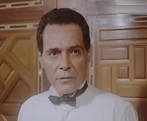 في عيد ميلاده.. محمد خيري بطل «العمر لحظة» الذي جمع بين العسكرية والفن وترك بصمة في السينما المصرية 4 في عيد ميلاده.. محمد خيري بطل «العمر لحظة» الذي جمع بين العسكرية والفن وترك بصمة في السينما المصرية