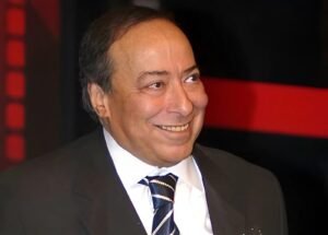 في ذكرى ميلاده.. صلاح السعدني عمدة الدراما المصرية الذي ترك بصمة خالدة في «ليالي الحلمية»
