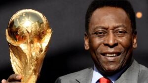 في ذكرى ميلاده.. بيليه ملك كرة القدم الذي صنع مجد البرازيل وخلّد اسمه في تاريخ كأس العالم