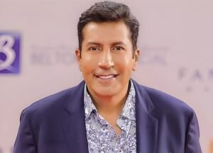 هاني رمزي في ذكرى ميلاده.. رحلة نجم الكوميديا من «غبي منه فيه» إلى «أبو العربي» 3 هاني رمزي في ذكرى ميلاده.. رحلة نجم الكوميديا من «غبي منه فيه» إلى «أبو العربي»