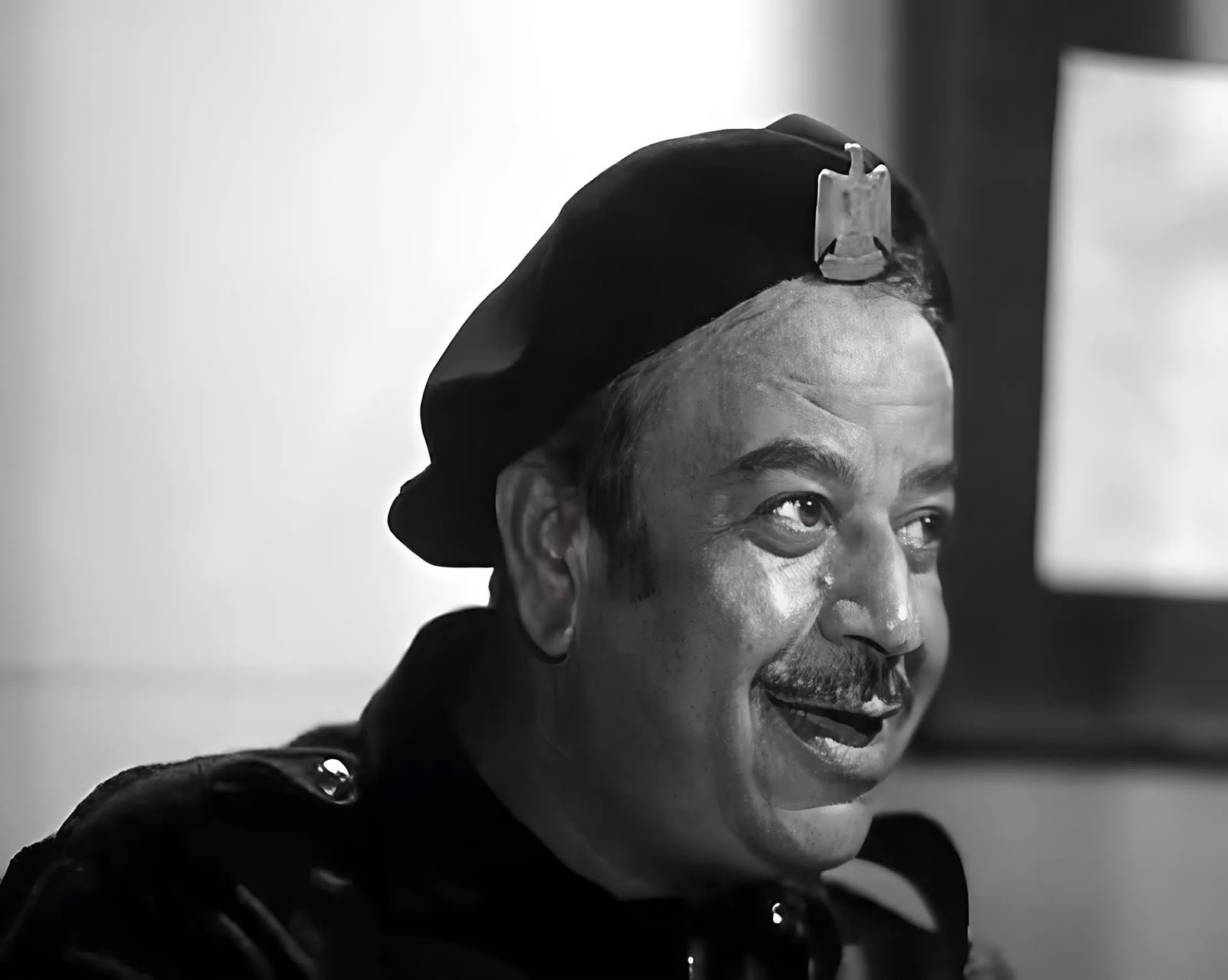 في ذكرى ميلاده.. حسين إسماعيل صاحب الأدوار الصغيرة التي صنعت البهجة في أفلام الزمن الجميل