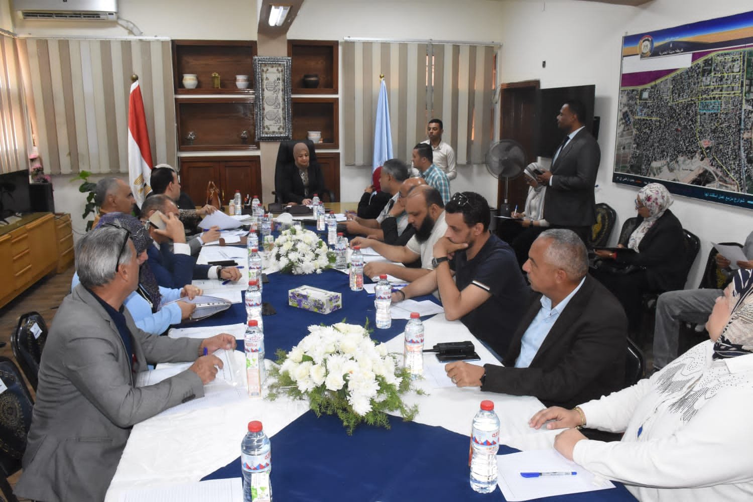 نائب محافظ الإسكندرية تبحث شكاوى المواطنين بالعامرية وتوفر 5 فرص عمل بينها 3 لذوي الهمم