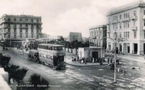 الإسكندرية التي لا نراها في الصور الحديثة.. كيف تغيرت شوارع عروس البحر المتوسط عبر الزمن؟
