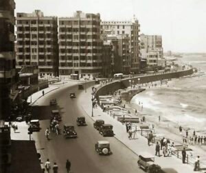الإسكندرية التي لا نراها في الصور الحديثة.. كيف تغيرت شوارع عروس البحر المتوسط عبر الزمن؟