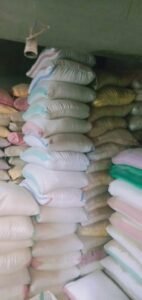 تموين المنوفية يحرر 735 محضرًا خلال أسبوع.. وضبط 8 أطنان نخالة و5 أطنان حديد وكيان لتصنيع المراتب دون ترخيص