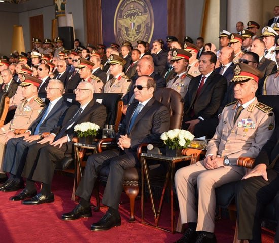 الأكاديمية العسكرية المصرية تحتفل بتخريج الدفعة الأولى بحضور الرئيس السيسي