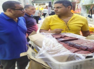 ضبط كبدة مجمدة ومواد غذائية منتهية الصلاحية في رشيد بالبحيرة.. حملات تموينية مكثفة لحماية المواطنين