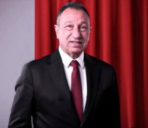محمود الخطيب يتنازل عن قضاياه ضد مدحت شلبي بعد قبول اعتذاره 2 محمود الخطيب يتنازل عن قضاياه ضد مدحت شلبي بعد قبول اعتذاره