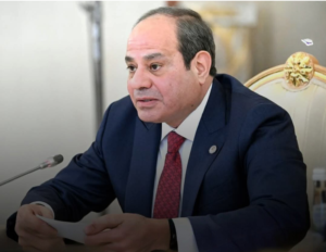 الرئيس السيسي: صندوق قناة السويس فيه 500 مليار جنيه كاش.. وأتمنى أن يكفي دخل المواطن أسرته