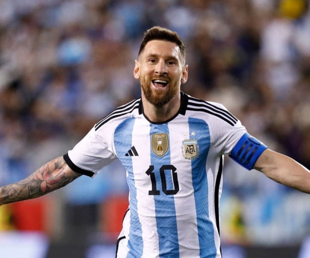 باو كوبارسي عن ميسي: أتمنى أن يلعب إلى الأبد.. ووجوده بقميص برشلونة مصدر فخر 6 باو كوبارسي عن ميسي: أتمنى أن يلعب إلى الأبد.. ووجوده بقميص برشلونة مصدر فخر