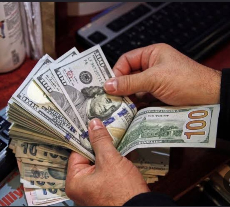 سعر الدولار اليوم الإثنين 26 أكتوبر 2026.. العملة الأمريكية تكسر حاجز 56 جنيهًا