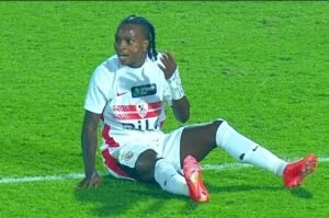 شيكو بانزا وفتوح في أزمة جديدة داخل الزمالك.. ما علاقة فندق الإقامة في رواندا بتصريحات أحمد مصطفى سانتي؟