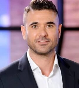 عز وزينة وقضية النفقة.. 23 ألفًا و304 جنيهات إسترلينية تثير الجدل.. ما القصة؟ 3 عز وزينة وقضية النفقة.. 23 ألفًا و304 جنيهات إسترلينية تثير الجدل.. ما القصة؟