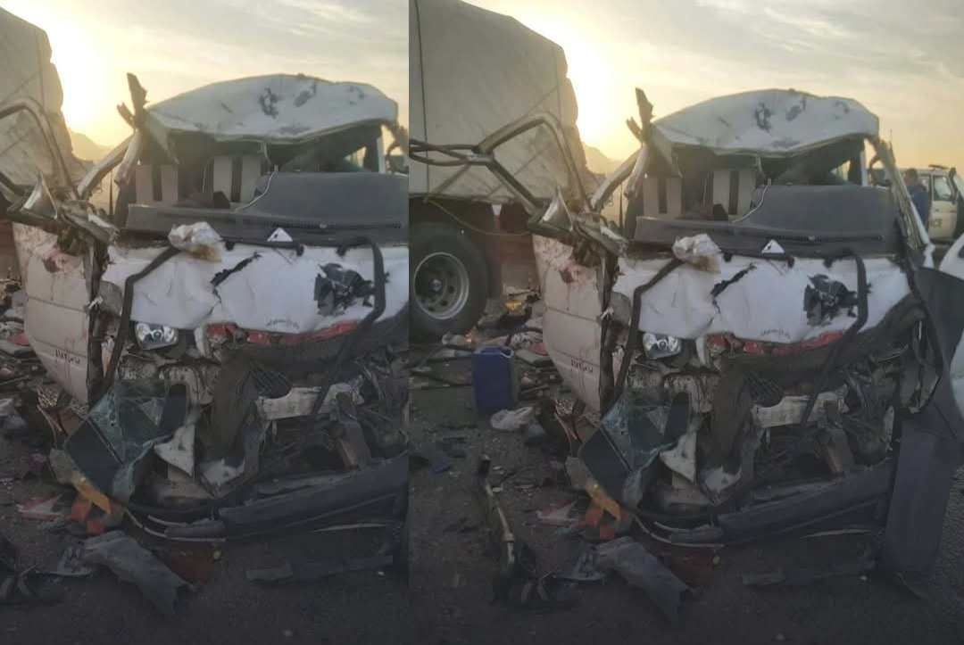 حادث الطريق الأوسطي بأكتوبر.. مصرع 10 أشخاص وإصابة 24 آخرين في تصادم سيارة عمال مع نقل