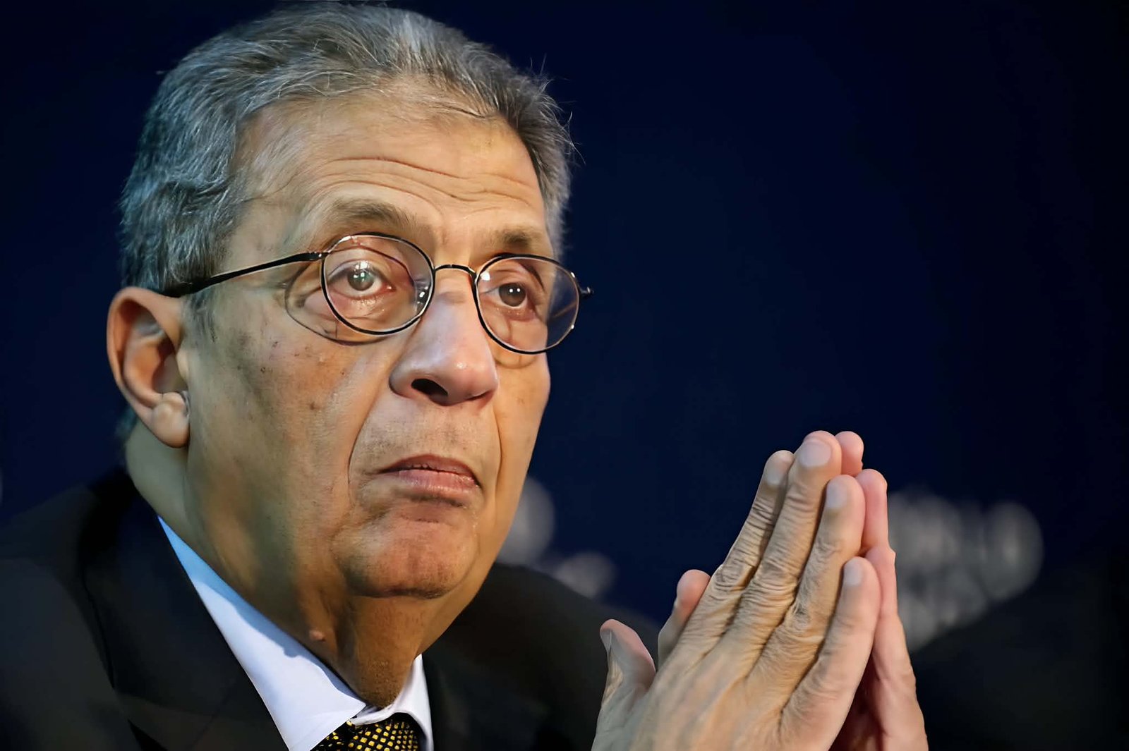 عمرو موسى.. 90 عامًا من الدبلوماسية المصرية والعمل العربي ومسيرة حافلة بالمناصب