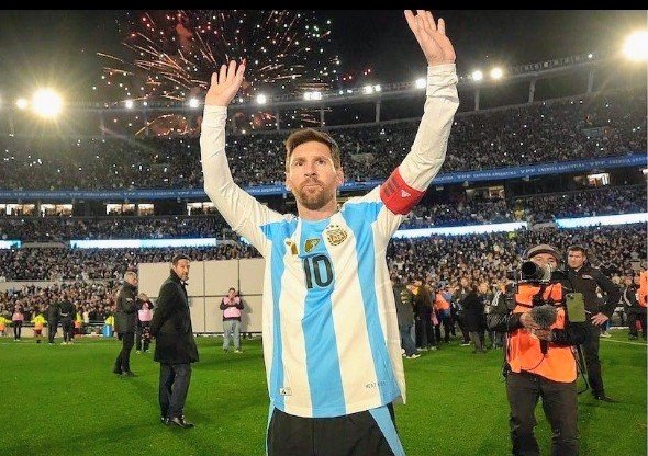 اعتزال ميسي دوليًا.. ليونيل ميسي يودع منتخب الأرجنتين بكلمات مؤثرة أمام 85 ألف مشجع