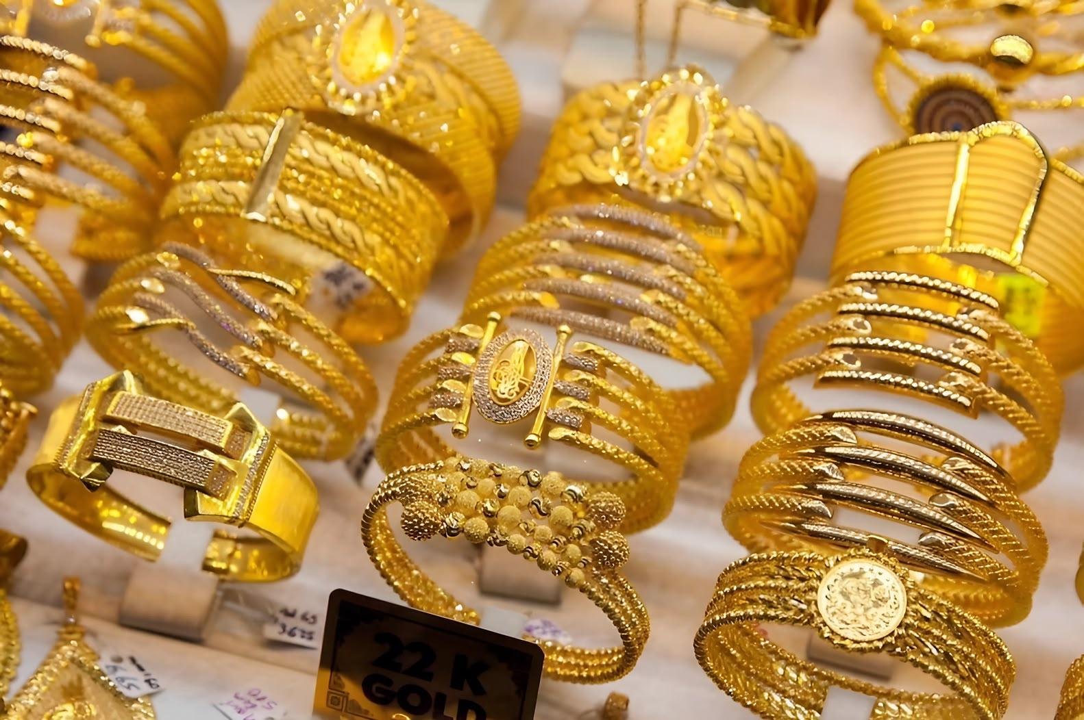 أسعار الذهب في السعودية اليوم الاثنين 12 أكتوبر 2026.. تراجع جماعي وعيار 21 يسجل 428.03 ريال