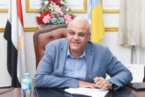 محافظ الإسكندرية يبحث شكاوى المواطنين ويوفر 7 فرص عمل بينها 3 لذوي الهمم خلال لقاء جماهيري