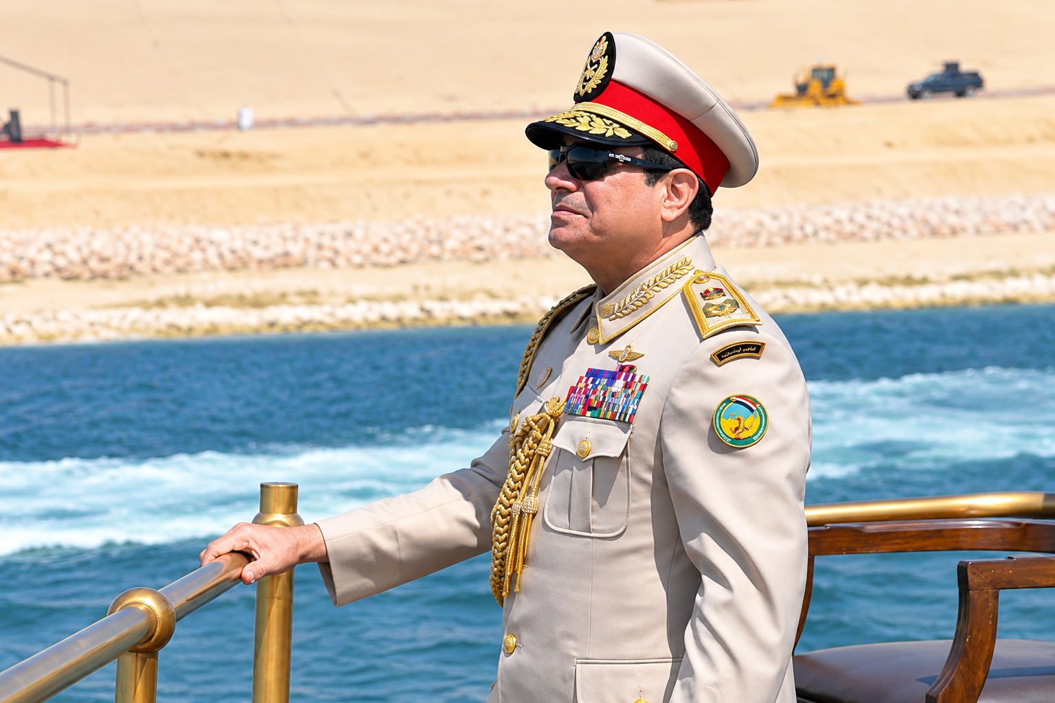 الرئيس السيسي يهنئ الشعب بذكرى انتصارات أكتوبر المجيدة ويستحضر تضحيات الأبطال