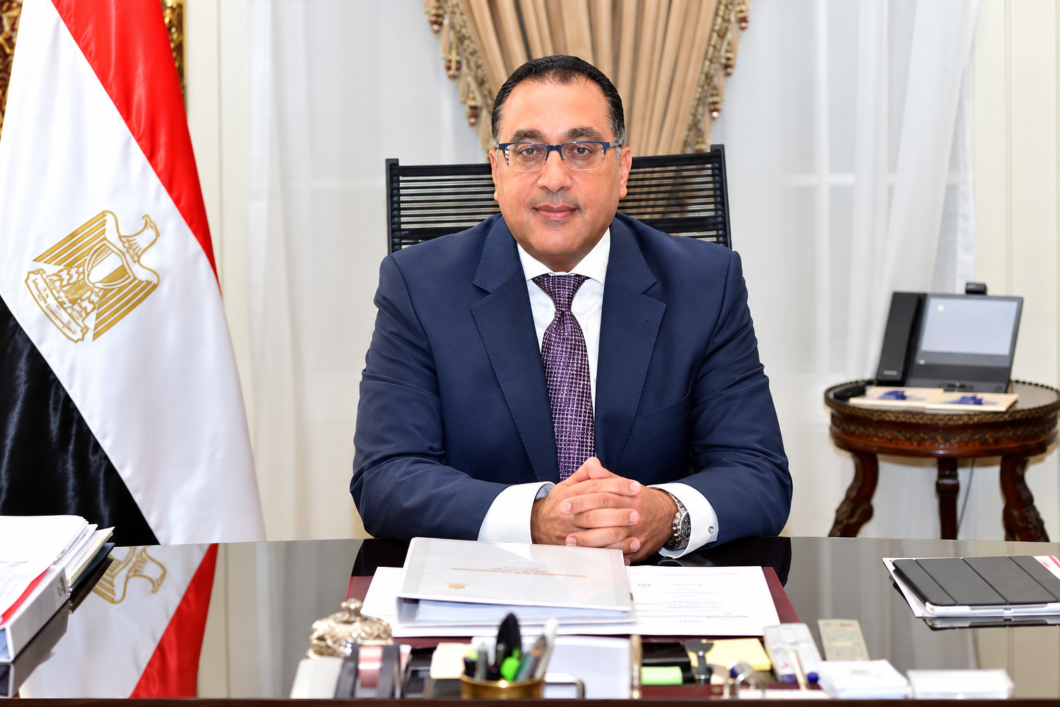 رئيس الوزراء يهنئ وزير الدفاع بمناسبة ذكرى نصر أكتوبر المجيد الـ53