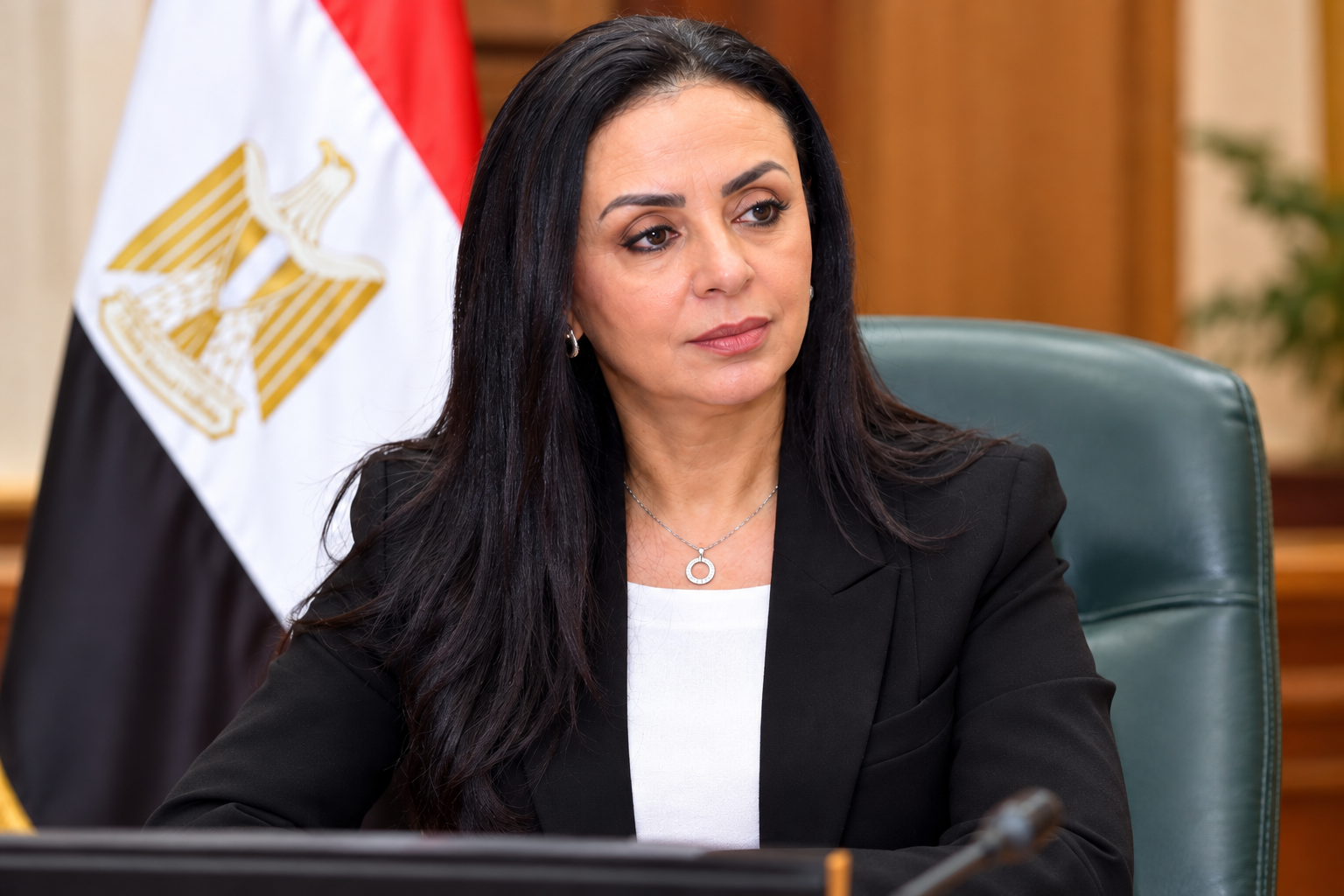 وزيرة التضامن تتابع تداعيات حادث تصادم طريق أسيوط الغربي وتوجه بصرف مساعدات عاجلة للضحايا 3 وزيرة التضامن تتابع تداعيات حادث تصادم طريق أسيوط الغربي وتوجه بصرف مساعدات عاجلة للضحايا