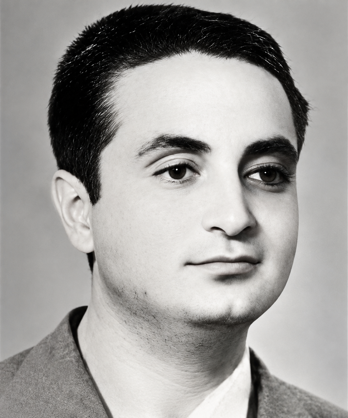 ذكرى ميلاد أحمد بدرخان.. رائد السينما المصرية ومخرج روائع أم كلثوم وفريد الأطرش