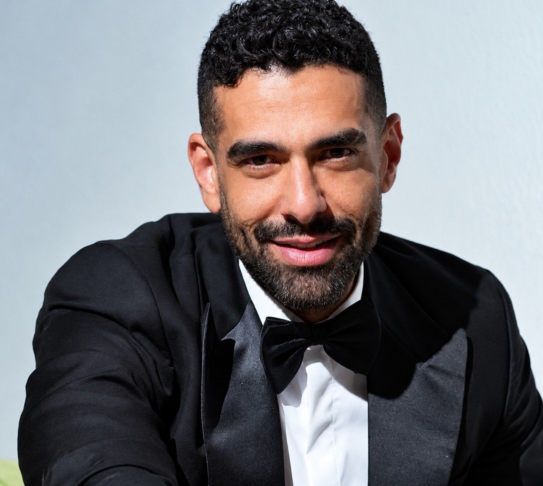 محمد الكيلاني يتألق بإطلالة كلاسيكية أنيقة في مهرجان الجونة السينمائي 4 محمد الكيلاني يتألق بإطلالة كلاسيكية أنيقة في مهرجان الجونة السينمائي